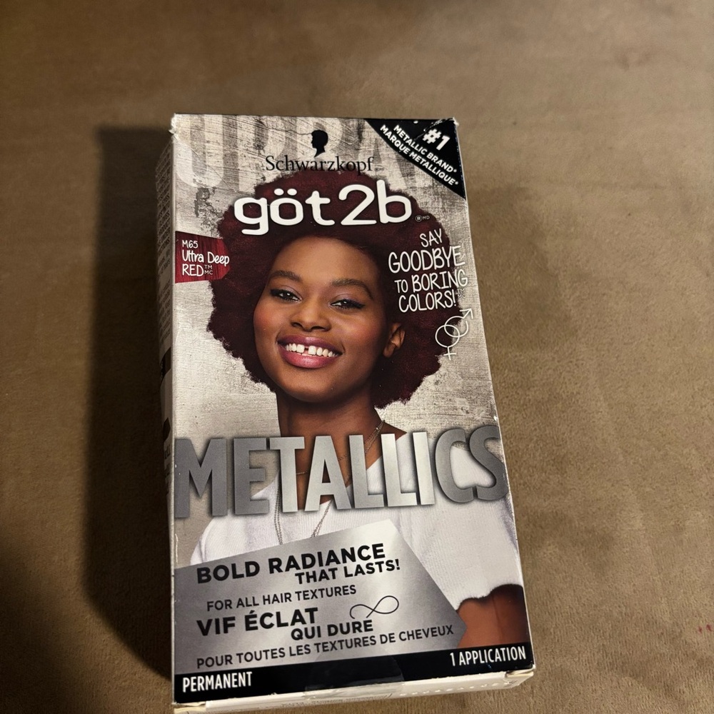 Schwarzkopf got2b Metallics Hair Color